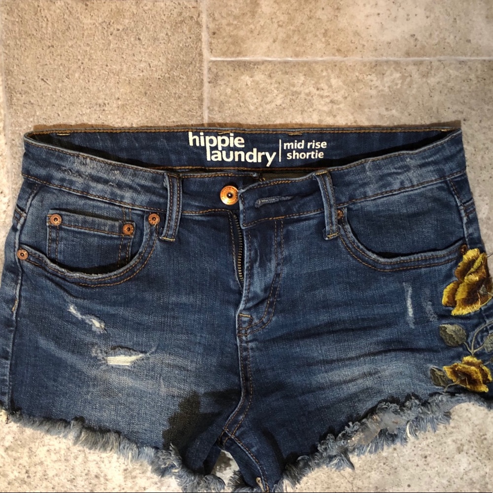Hippie laundry jean shorts